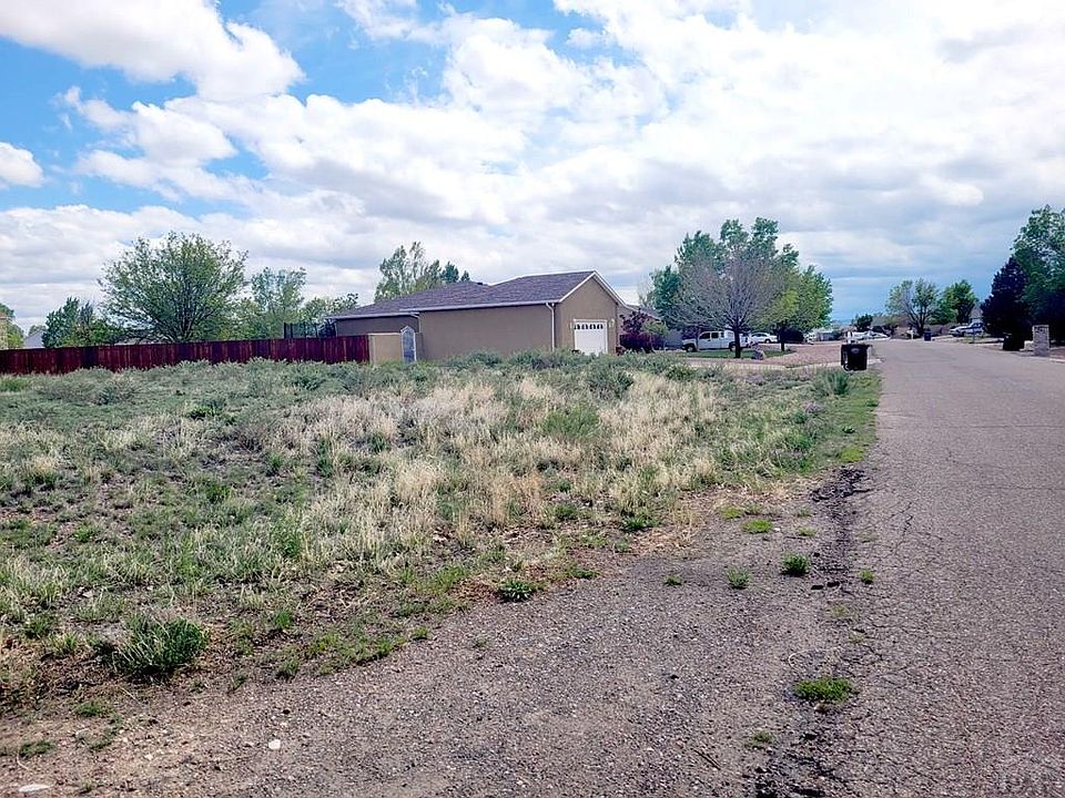 2nd image of 532 S Hook Dr
