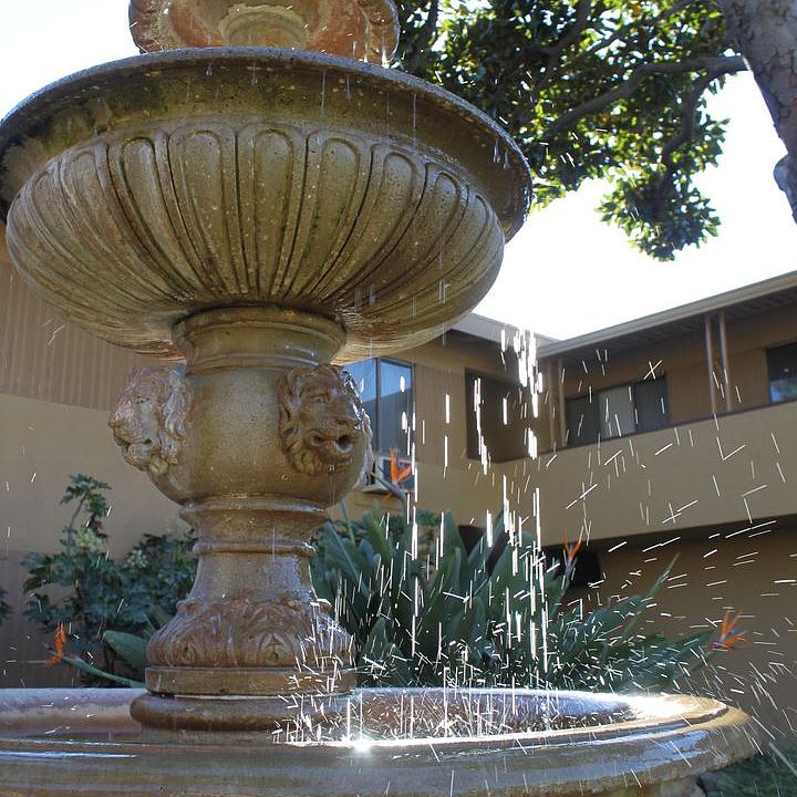 2nd image of 629 N Vine Ave #6263646