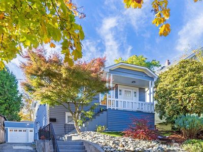 4747 Thackeray Place NE, Seattle, WA, 98105