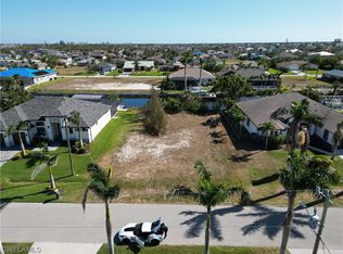 2524 SW 30th St, Cape Coral, FL 33914
