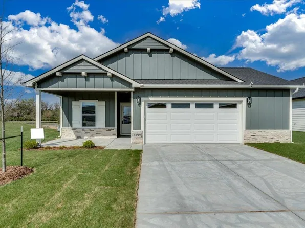 1799 W Redbud Ln, Goddard, KS 67052