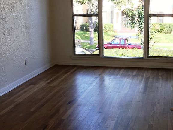 3rd image of 1269 S Citrus Ave APT 8