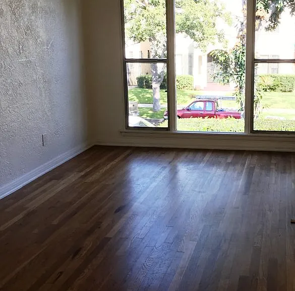 1269 S Citrus Ave #8 — Photo 3