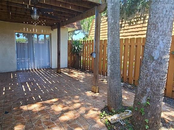 5th image of 157 Sweetgum Ln