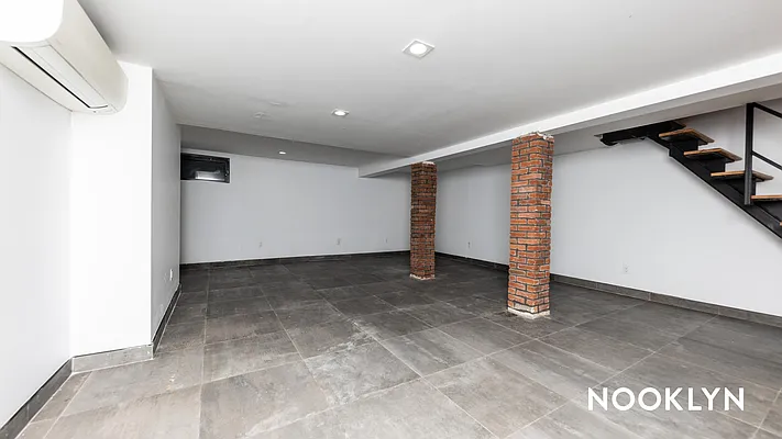 Rented by Nooklyn NYC LLC | media 27