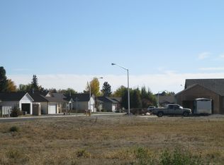 5029 Regency Dr, Klamath Falls, OR 97603