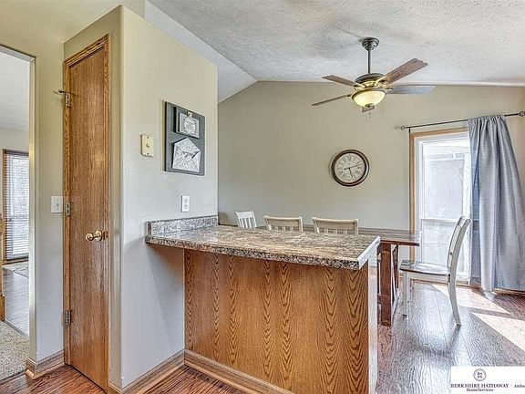 5th image of 15222 Chalco Pointe Dr
