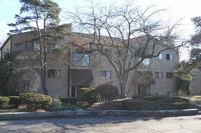 1st image of 48 Oak Hill Colony APT 6