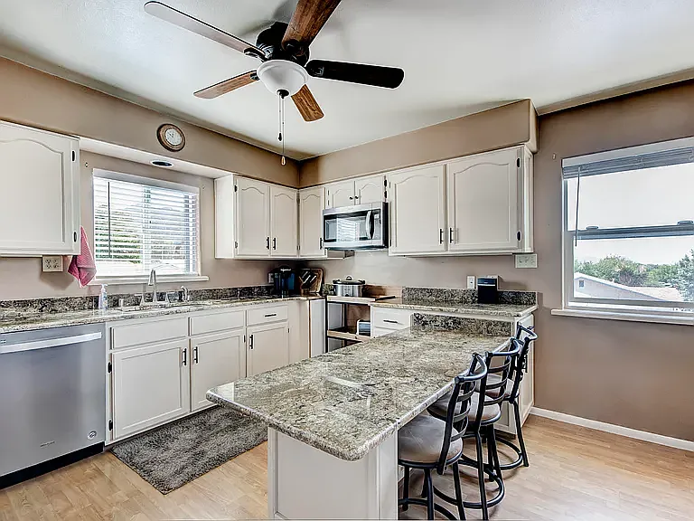 13509 Pierce Arrow Rd NE — Photo 9
