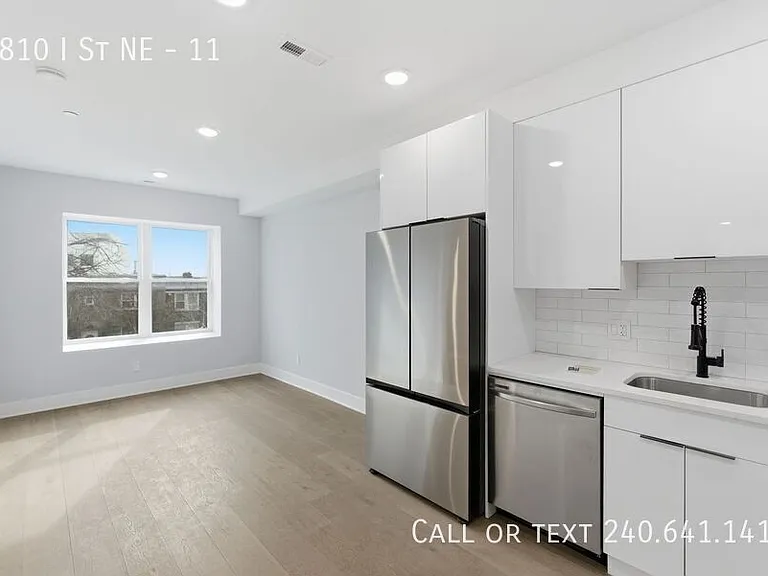 1810 I St NE #11 — Photo 5
