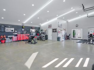 59 Hollis Dr, Kingfield, ME 04947