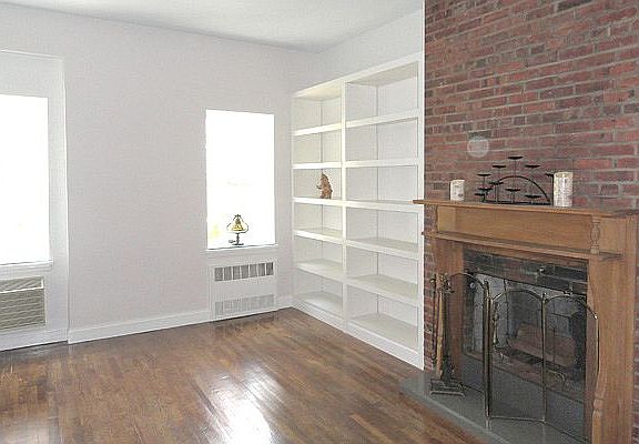2nd image of 239 E 18th St APT 2A