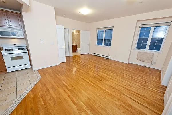 Rented by Compass | media 3