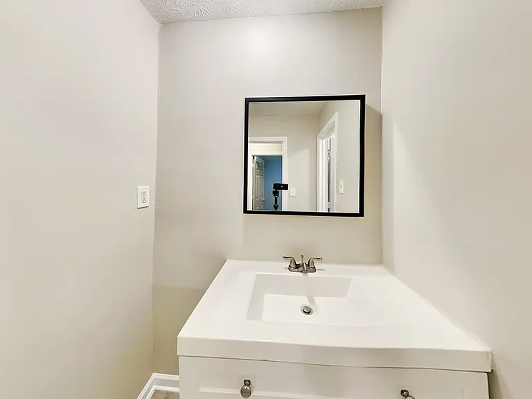 4790 Matterhorn Dr SW — Photo 16