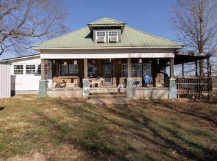 227 Roberts Rd, Long Lane, MO 65590