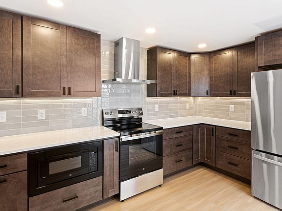 3rd image of 1808 S 8th St