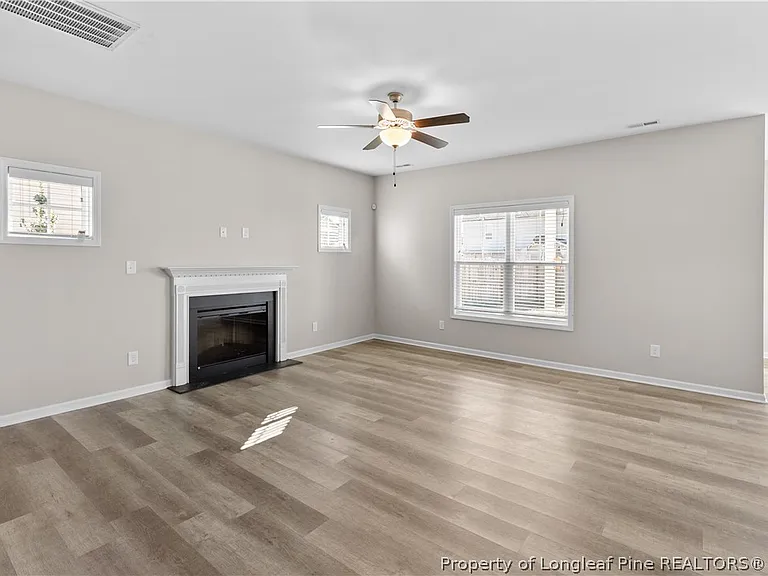 120 Chatfield Dr — Photo 9