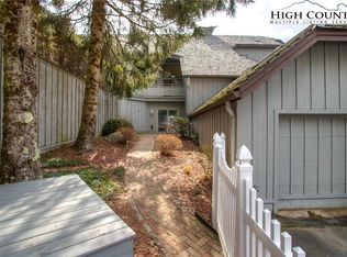 106 Branlaire Dr, Linville, NC 28646