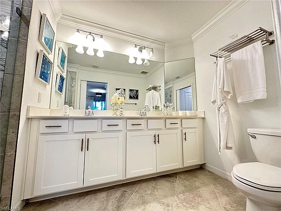 3rd image of 6070 National BLVD #215