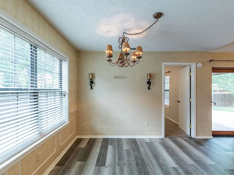 2250 Rim Rock Rd — Photo 12