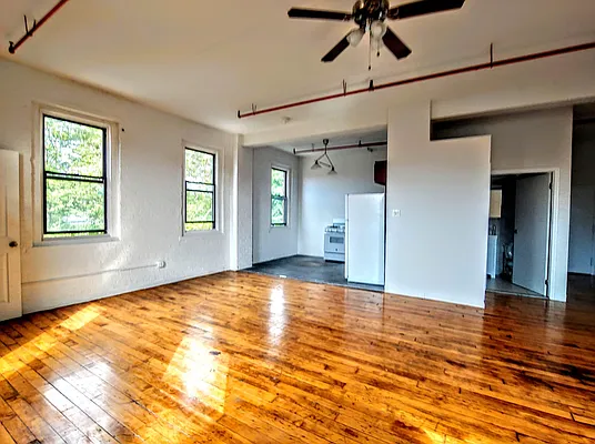 Rented by Carnegie Management Inc | media 25