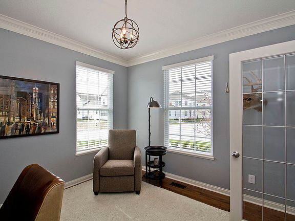 5th image of 9216 Golden Rose Way