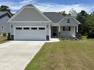 (Undisclosed Address), Sneads Ferry, NC 28460