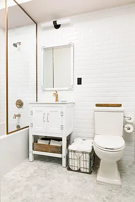 Rented by Nooklyn NYC LLC | media 33