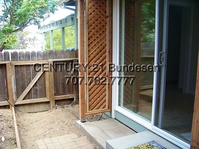 1st image of 440 Sunnyslope Ave
