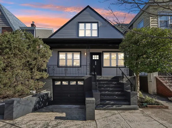 5 Pavonia Ct, Bayonne, NJ 07002