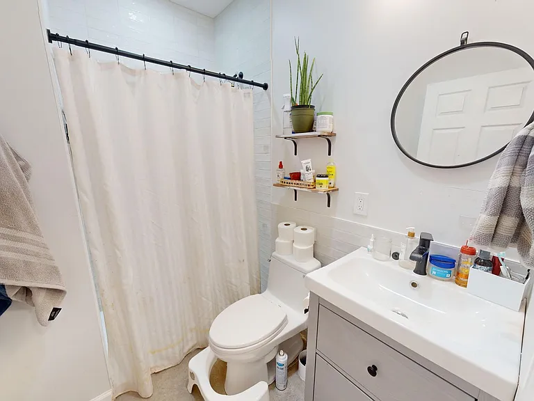 208 Canner St — Photo 30