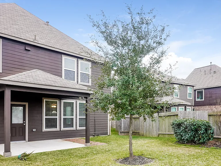 19011 Woodland Leaf Ln — Photo 17