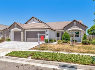 1628 Dolomite Dr, Los Banos, CA 93635