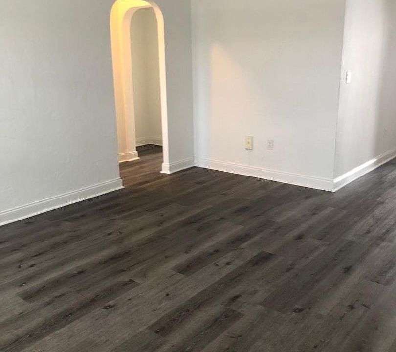 1st image of 1980 Biarritz Dr APT C