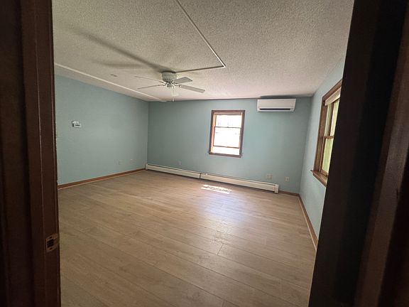 3rd image of 534-536 Turners Falls Rd #534