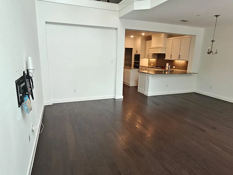 1416 Navasota Trl — Photo 6