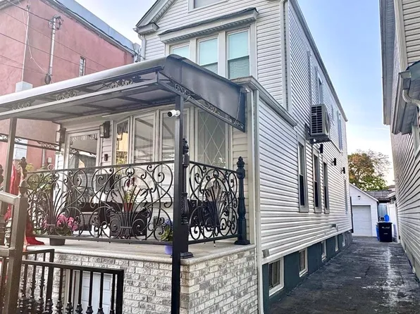 13211 131st Avenue, South Ozone Park, NY 11420