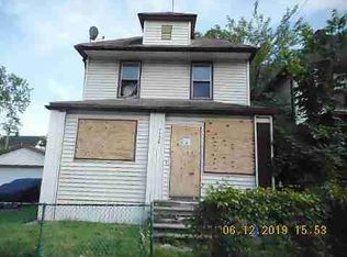 7726 E Canfield St, Detroit, MI 48214
