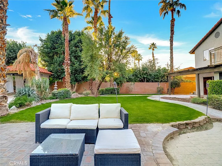 76871 Castle Ct — Photo 36