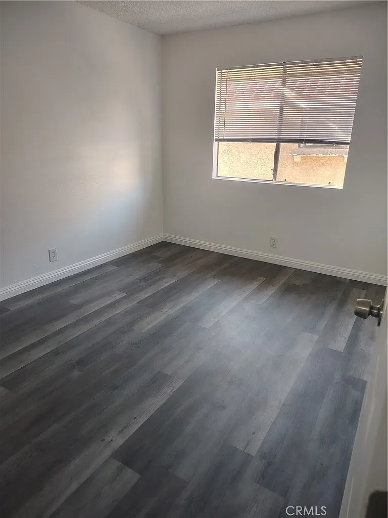 1 bed, 200 sqft, $850 — Photo 2