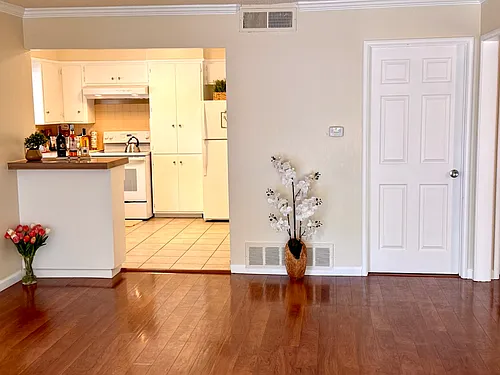 832 W Douglas Rd #832 Photo 1