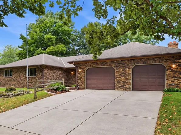1414 Red Cloud Ln, Madison, WI 53704