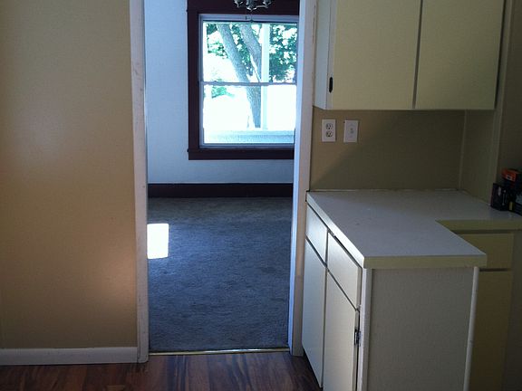 5th image of 408 E North St