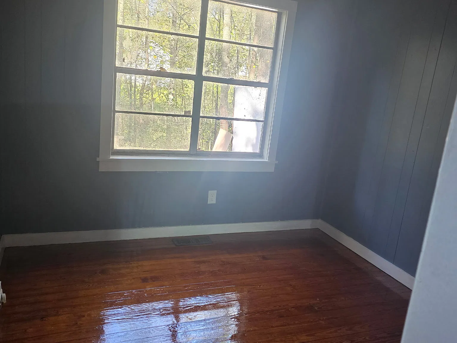 3 bed, 1300 sqft, $825 — Photo 4