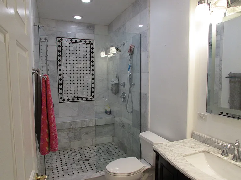 1355 N Mohawk St #1N — Photo 7