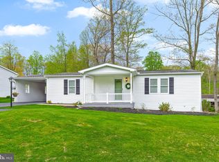 411 Maple Ave, Manheim, PA 17545