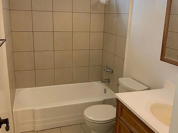5th image of 361 Waldo Ave APT 14