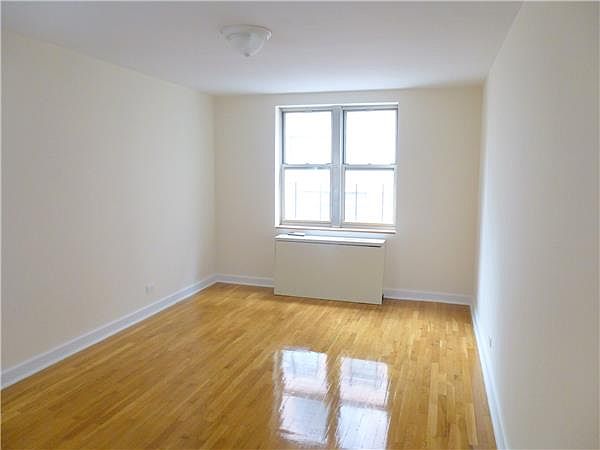 1st image of 30 E End Ave APT 4M