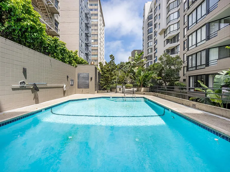900 Bush St #213 — Photo 22