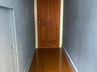 27 Portland St FLOOR 3, Manville, RI 02838